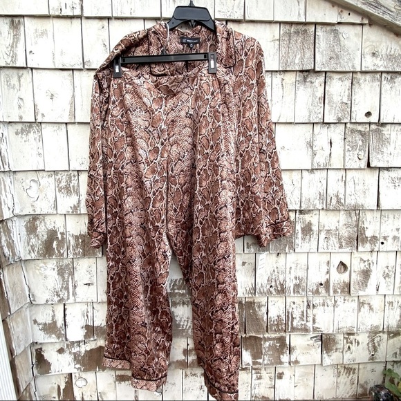 INC International Concept Women’s Pajamas Set - Picture 3 of 7